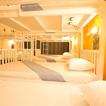 Backpack House Hostel Ao Nang Buitenkant foto