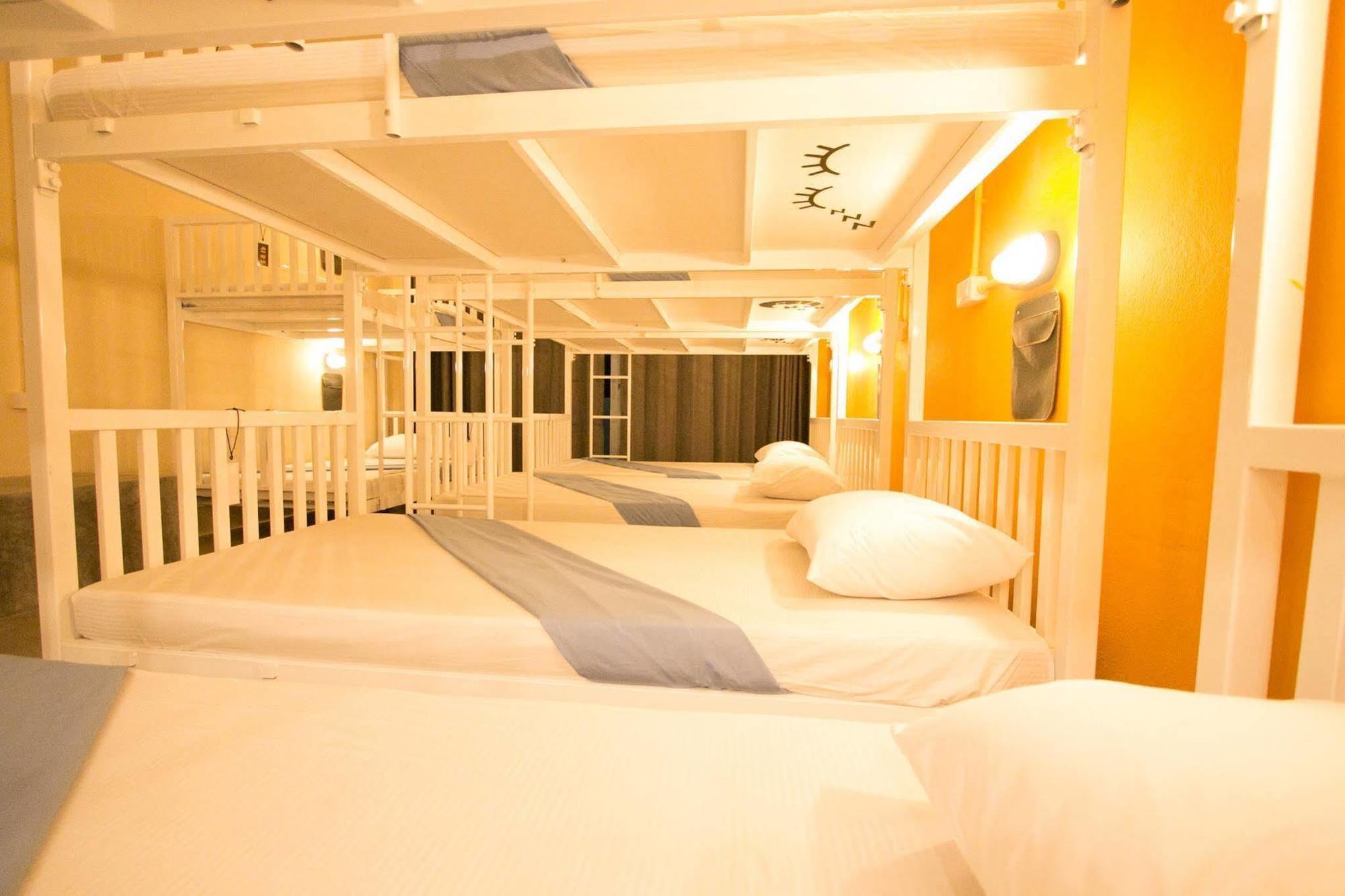 Backpack House Hostel Ao Nang Buitenkant foto