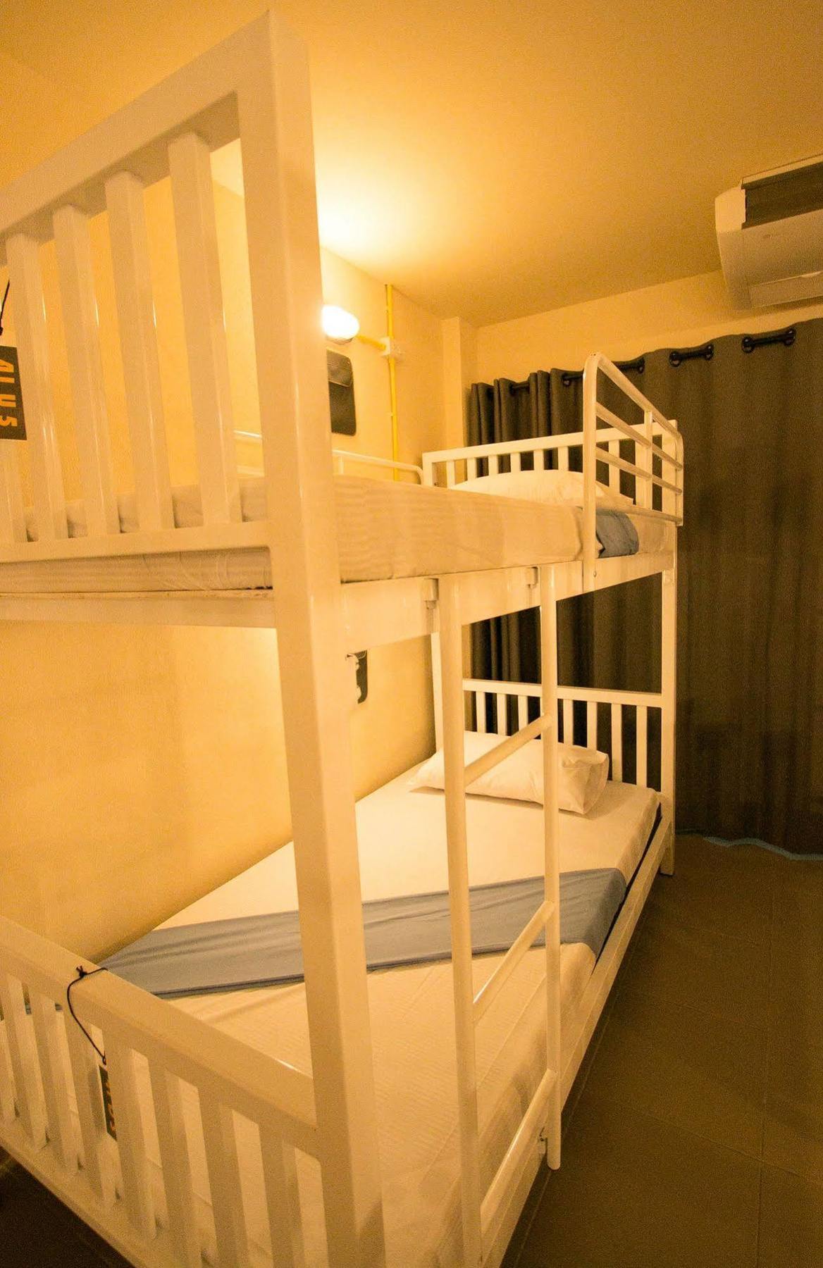 Backpack House Hostel Ao Nang Buitenkant foto